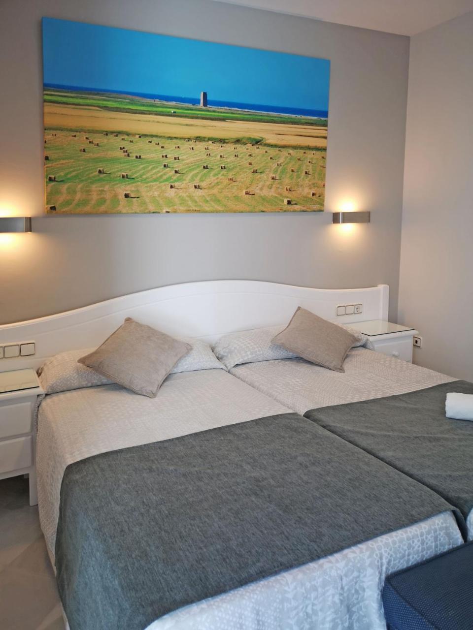 Hostal Bodega Конил-де-ла-Фронтера Екстериор снимка